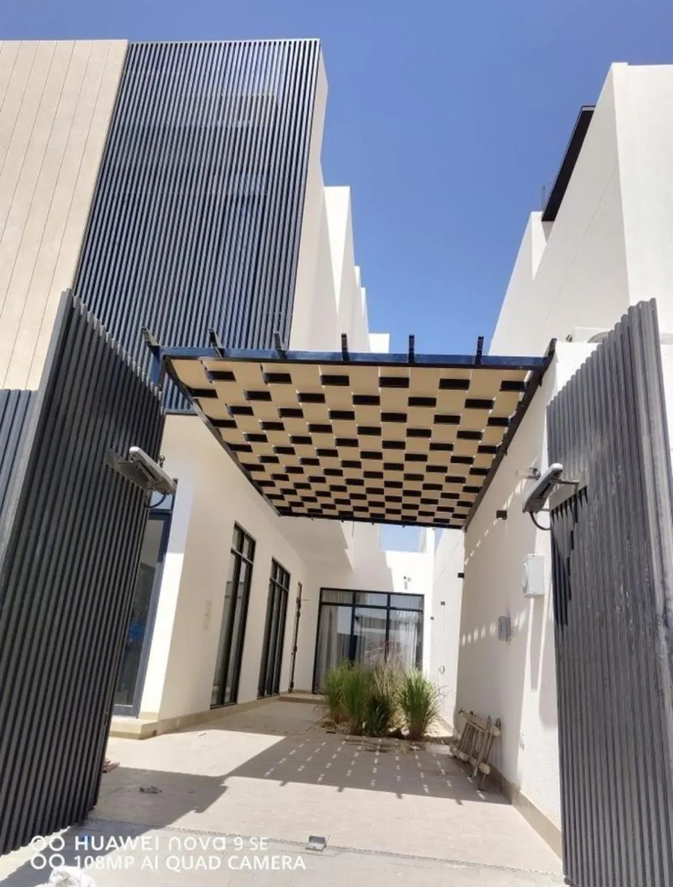 صورة إضافية